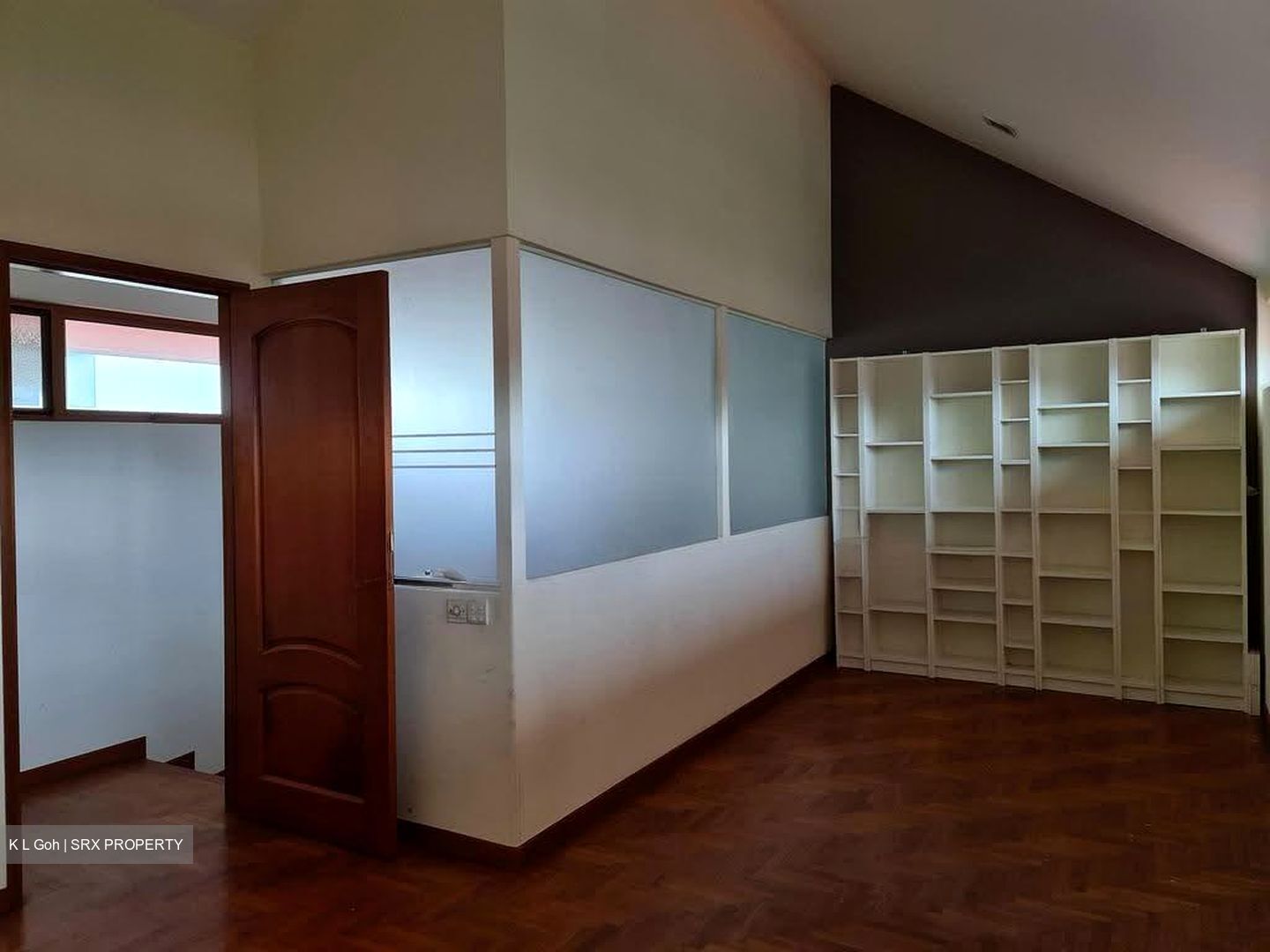 Sennett Estate (D13), Terrace #623734881